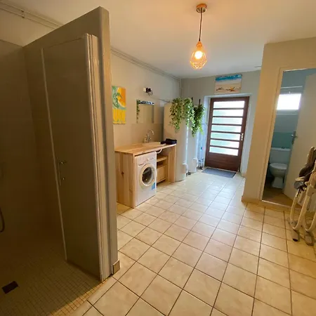 Location Maison Avec Piscine Sauna Proche Plages 別荘 *